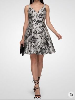 B Darlin Floral Jacquard Fit & Flare Dress Metallic Silver and Black - Sz 13/14